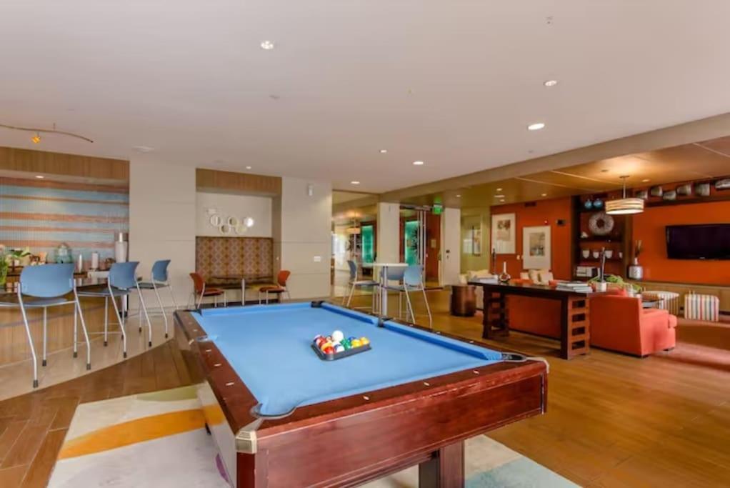 ヒューストンChic 1Br Near Nrg With Pool Wifi Freeparkingアパートメント エクステリア 写真