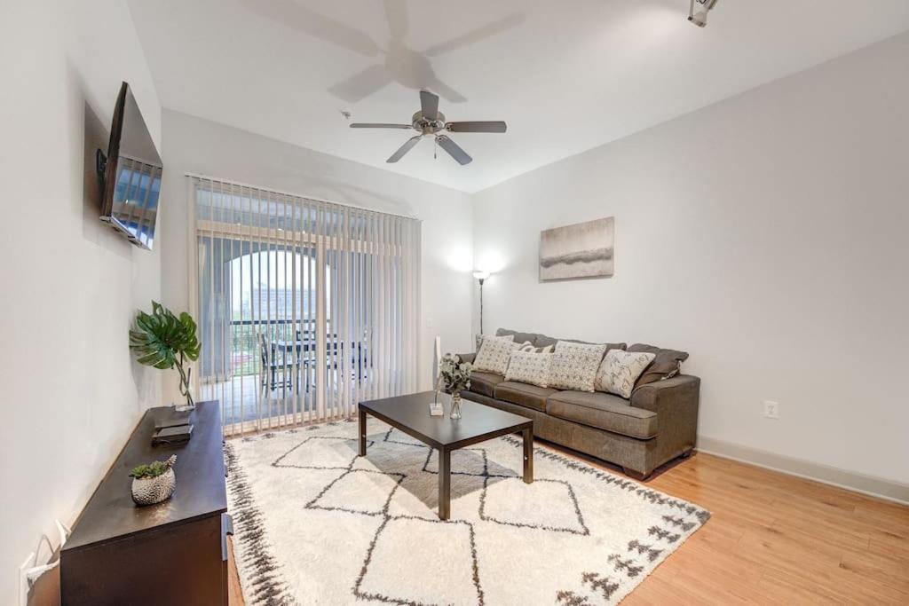 ヒューストンChic 1Br Near Nrg With Pool Wifi Freeparkingアパートメント エクステリア 写真