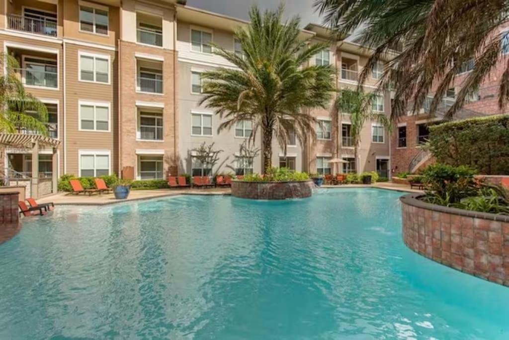 ヒューストンChic 1Br Near Nrg With Pool Wifi Freeparkingアパートメント エクステリア 写真